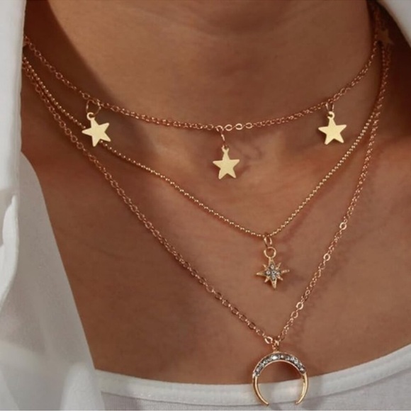 NEW! Gold Star Necklace Chocker - Picture 2 of 2
